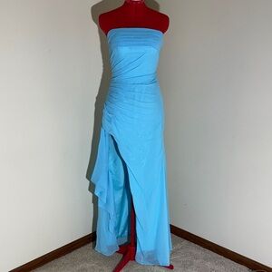 Elegant Strapless Blue Dress